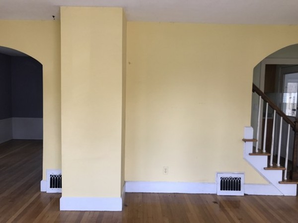 1582 Wilbraham Road Springfield, MA 01119 - Photo 4 of 18