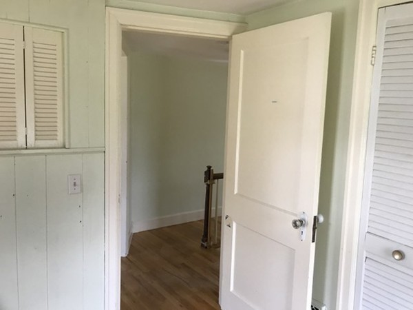 1582 Wilbraham Road Springfield, MA 01119 - Photo 9 of 18