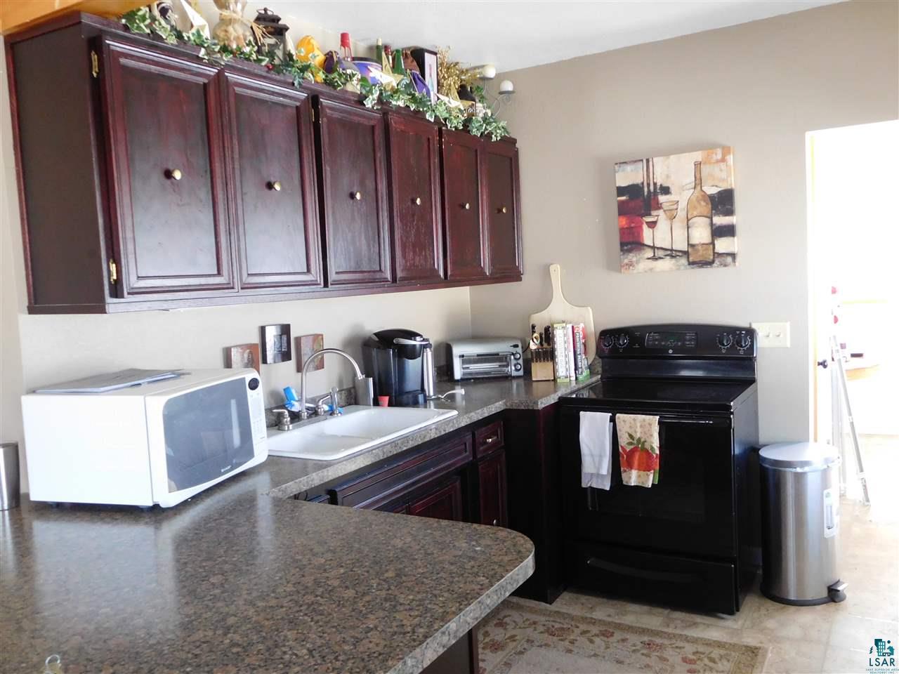 4108 West Calvary Road Duluth, MN 55803 - Photo 3 of 11