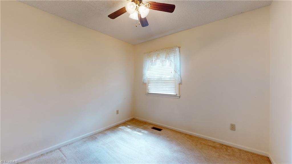 5066 Dailey Store Road Burlington, NC 27217 - Photo 21 of 26 Gallery Image 21