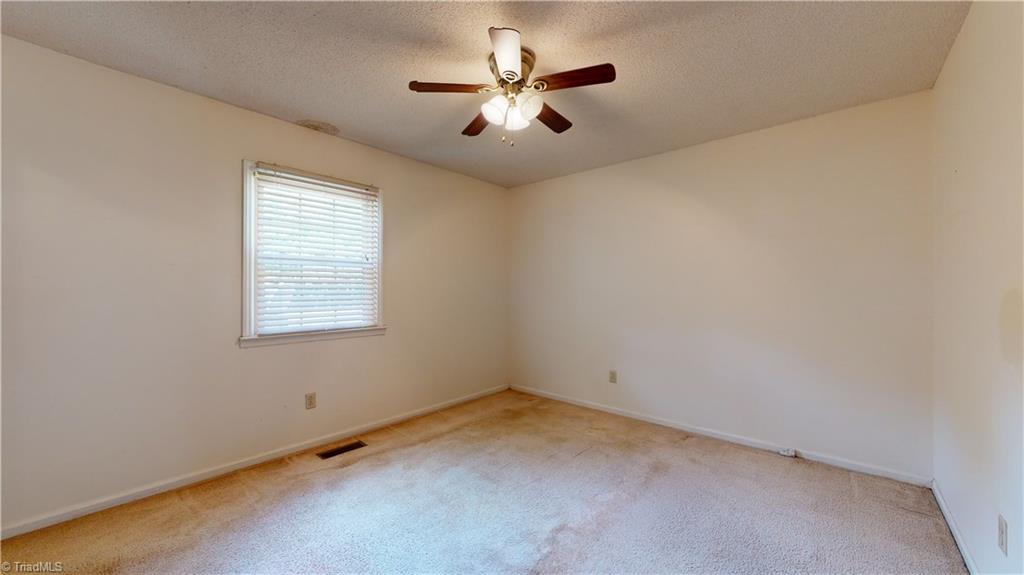 5066 Dailey Store Road Burlington, NC 27217 - Photo 25 of 26 Gallery Image 25