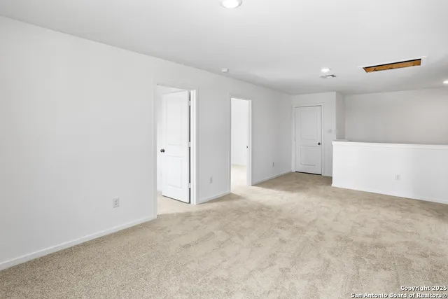 $1,595 | 3432 Canyon Ridge, Seguin, TX 78155