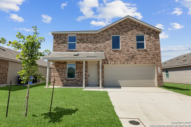 $1,595 | 3432 Canyon Ridge, Seguin, TX 78155
