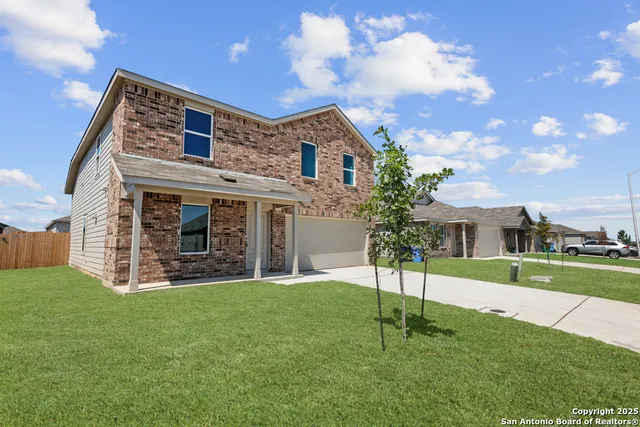 $1,595 | 3432 Canyon Ridge, Seguin, TX 78155