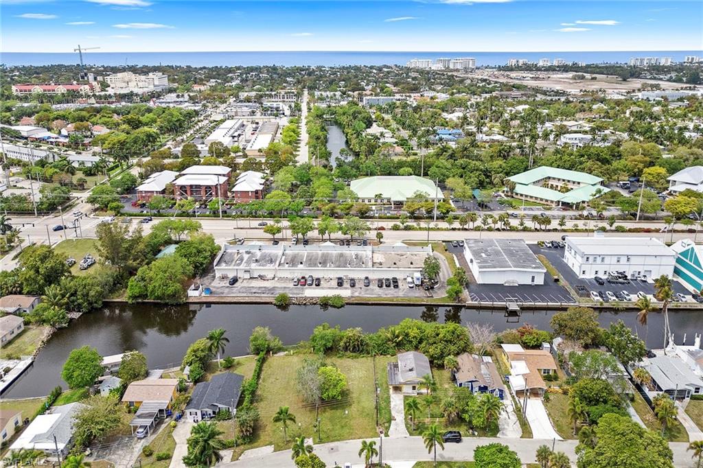 531 13th Street North Naples, FL 34102 - Photo 4 of 13 a view of a city
