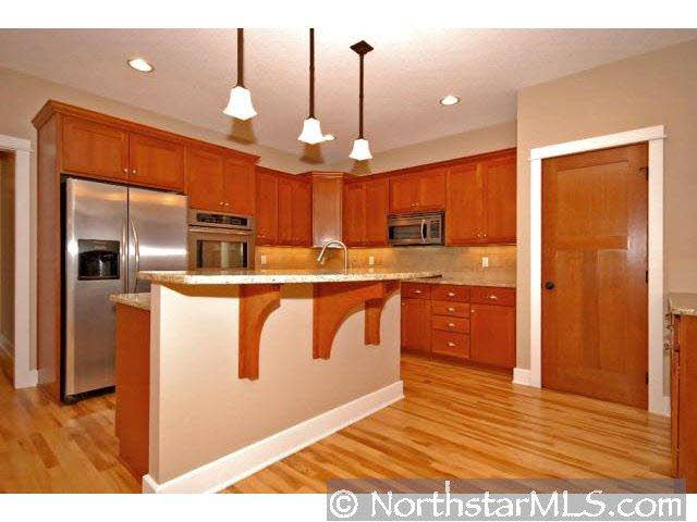 1059 Wicklow Lane Southwest Rochester, MN 55902 - Photo 2 of 10