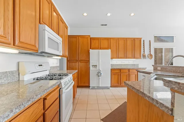 $2,450 | 139 Cedar Ridge Drive, Rio Vista, CA 94571