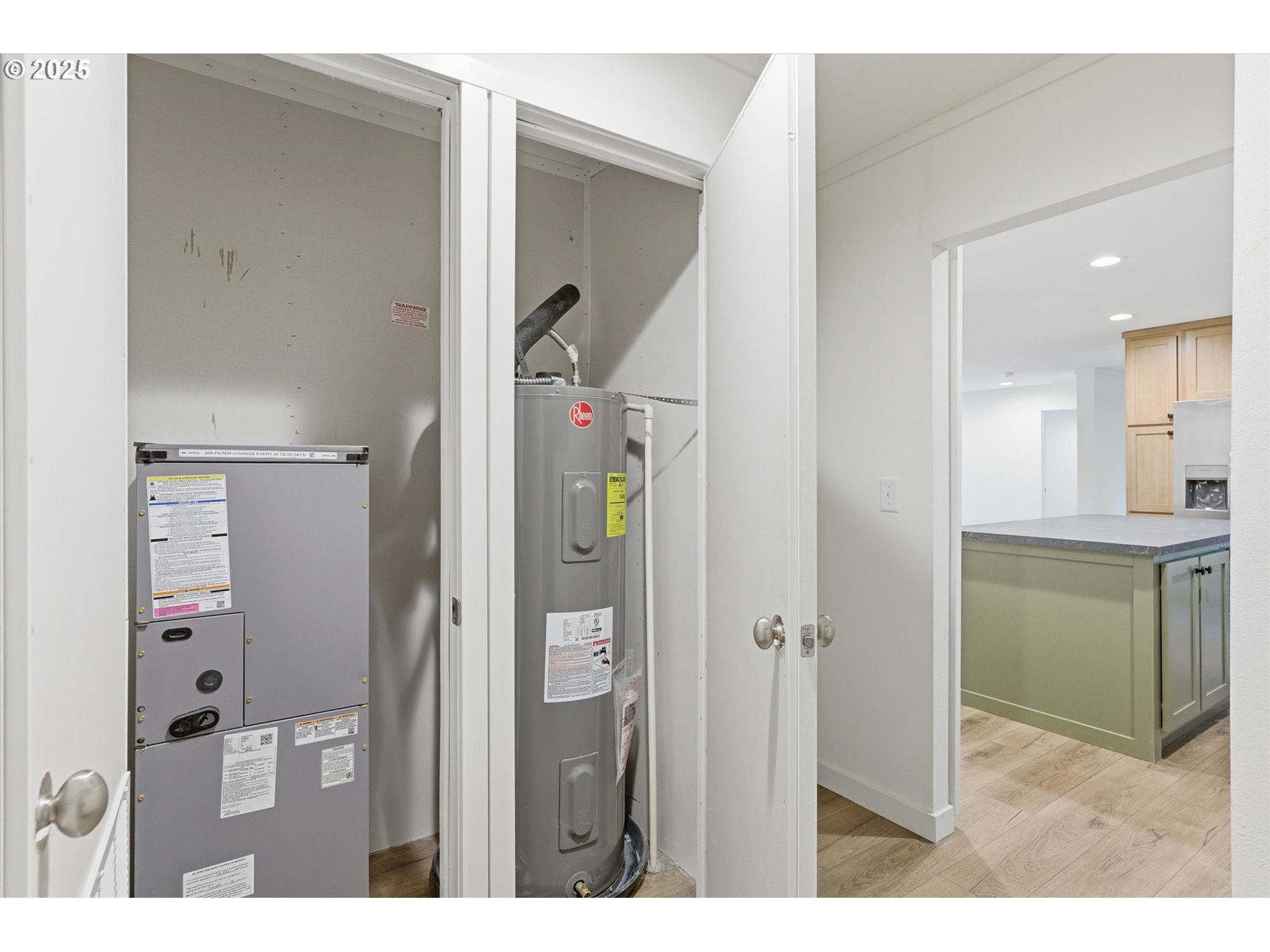 501 Haussler Road Kelso, WA 98626 - Photo 17 of 46