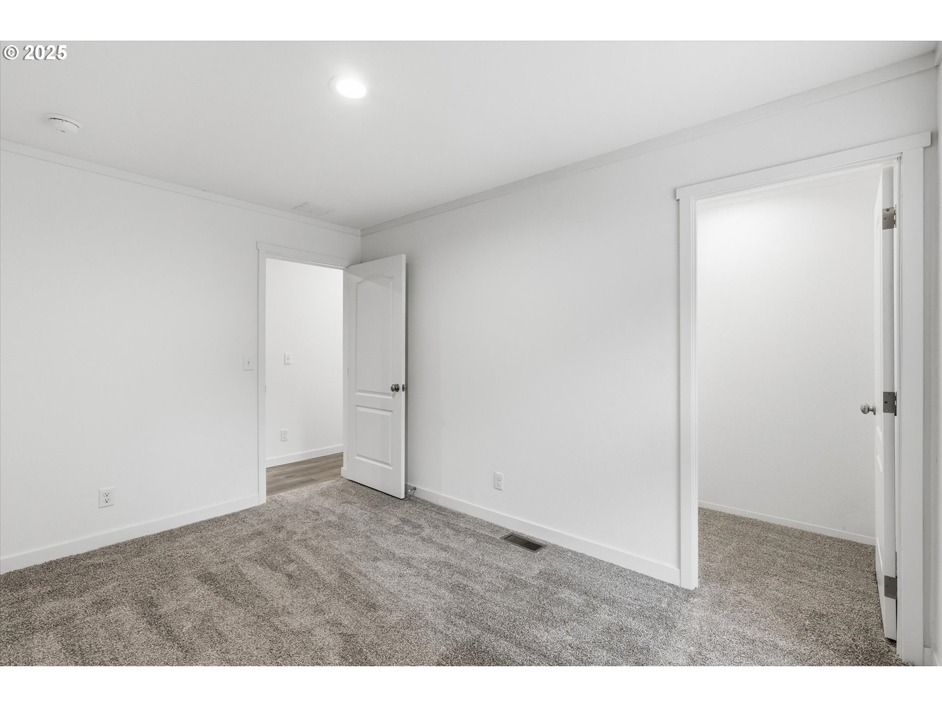 501 Haussler Road Kelso, WA 98626 - Photo 20 of 46