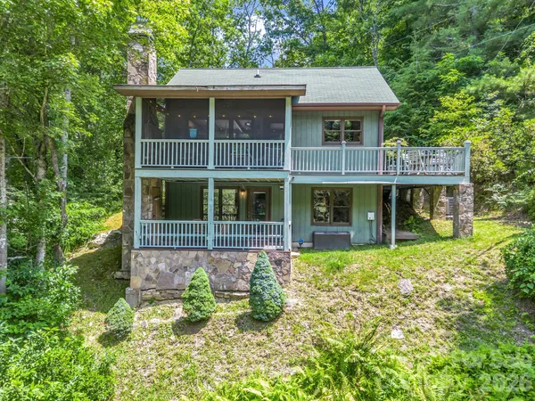 $599,000 | 9390 East Fork Road, Brevard, NC 28712
