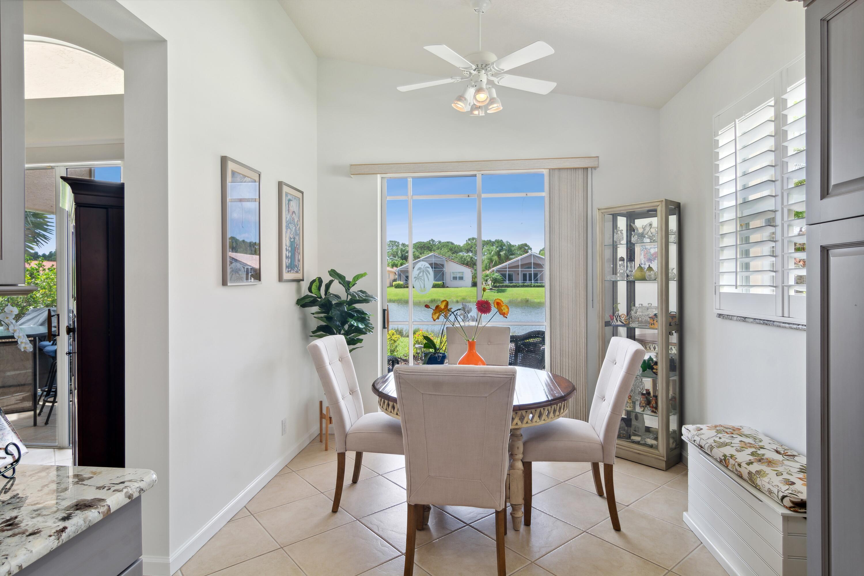 388 Springview Loop Port St. Lucie, FL 34986 - Photo 8 of 60 08_388NWSpringviewLoop_82_BreakfastNook_