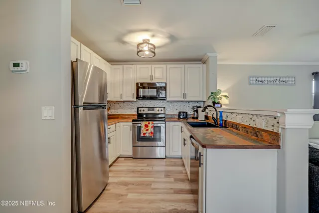 $184,800 | 10150 Belle Rive Boulevard, Unit 1602, Jacksonville, FL 32256