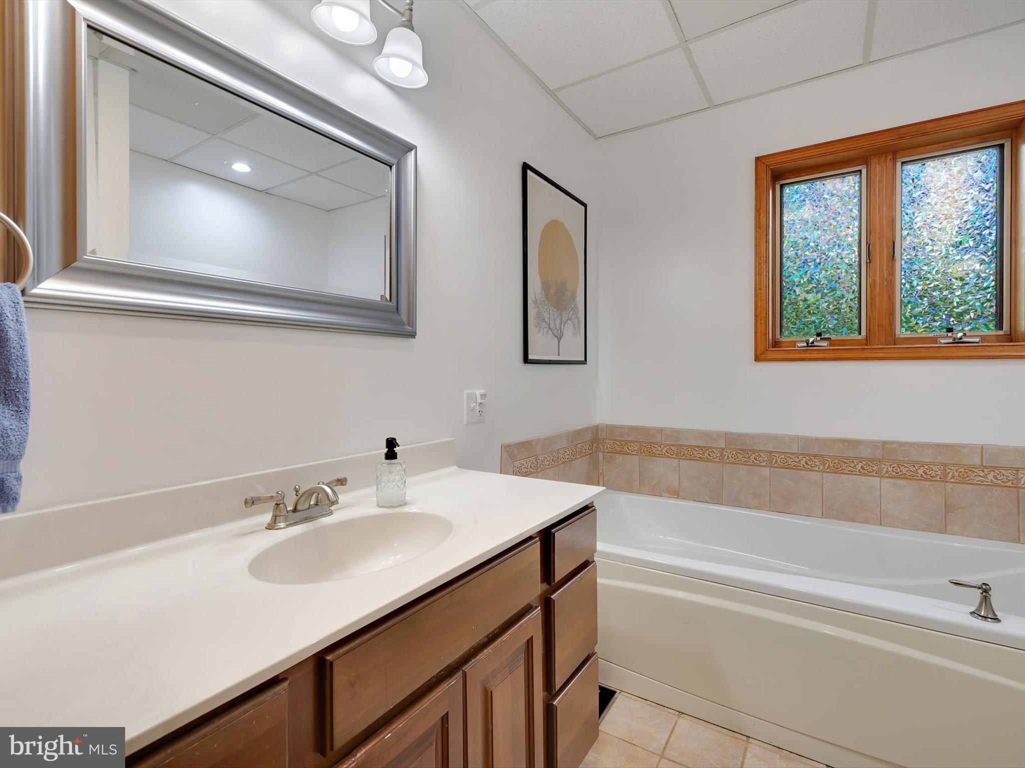 20024 Valley Mill Road Freeland, MD 21053 - Photo 25 of 49 Primary Bath
