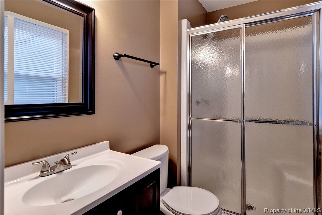 120 Harris Creek Road Hampton, VA 23669 - Photo 12 of 25 Gallery Image 12