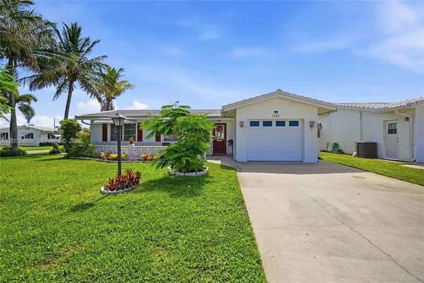 $300,000 | Leisureville, Boynton Beach, FL 33426