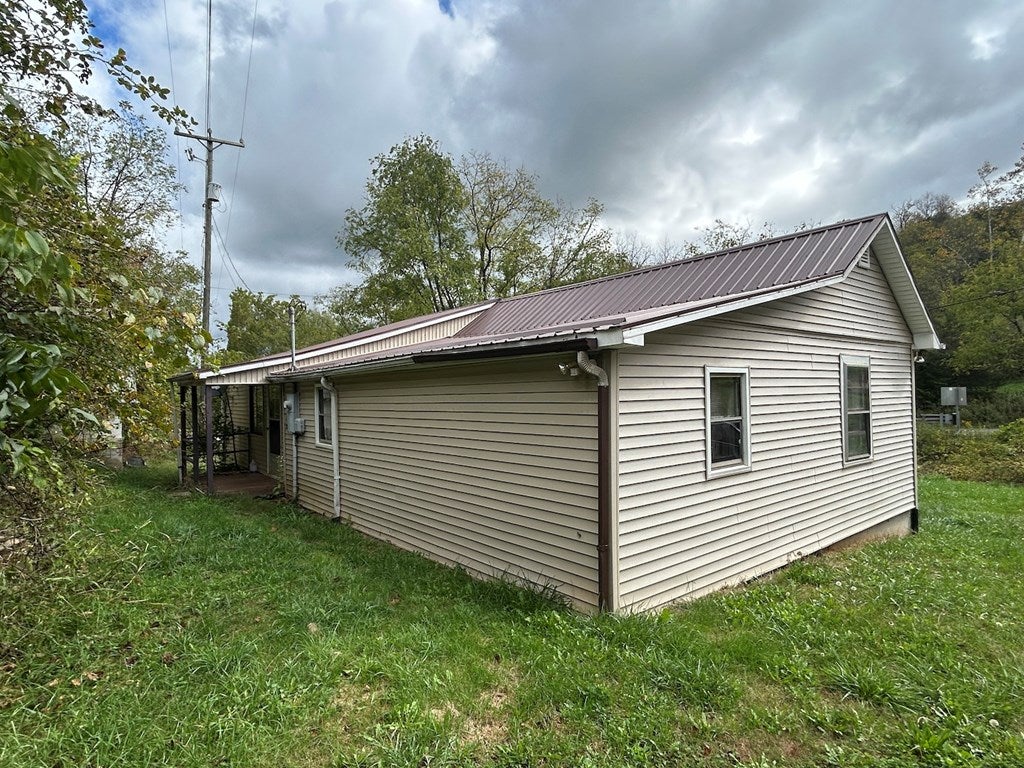 110 Lone Ash Road Barren Springs, VA 24313 - Photo 22 of 26 Gallery Image 22