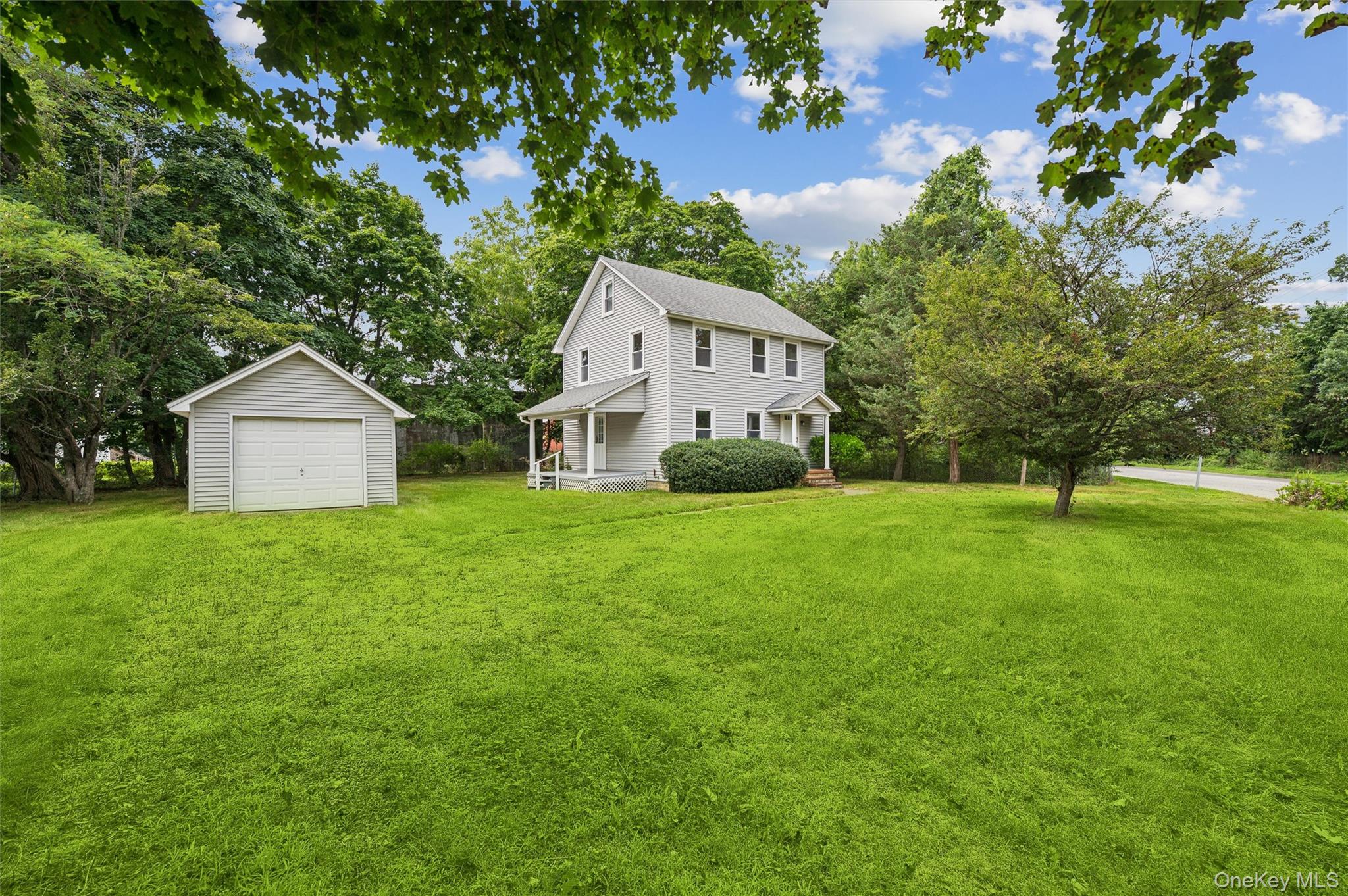 170 Barnes Road Moriches, NY 11955 - Photo 23 of 23 Gallery Image 23