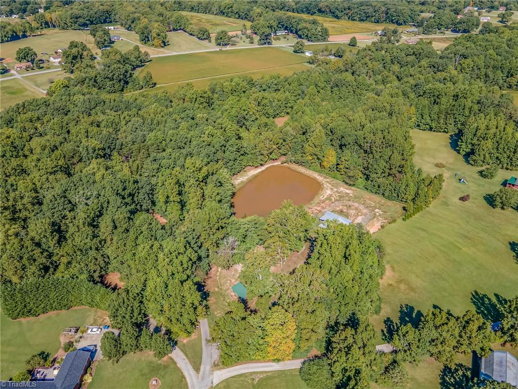 1409 Oak Ridge Road Kernersville, NC 27284 - Photo 25 of 37