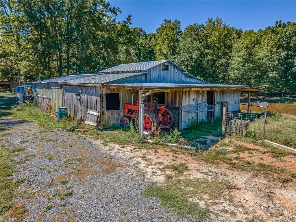 1409 Oak Ridge Road Kernersville, NC 27284 - Photo 32 of 37