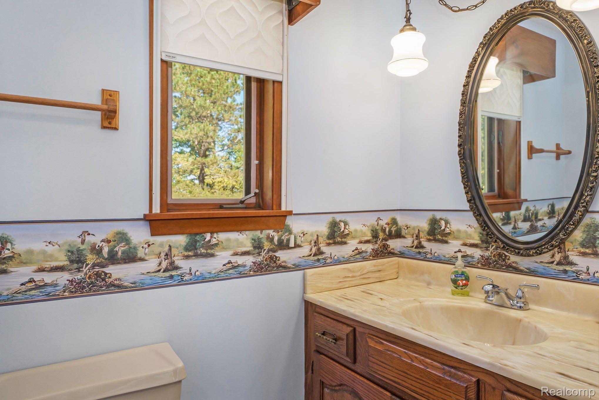 10125 South Byron Road Byron, MI 48418 - Photo 16 of 22 Gallery Image 16