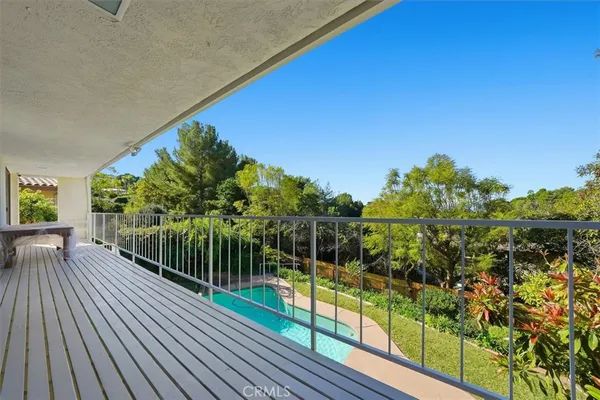 $9,875 | 1917 Vía Estudillo, Palos Verdes Estates, CA 90274