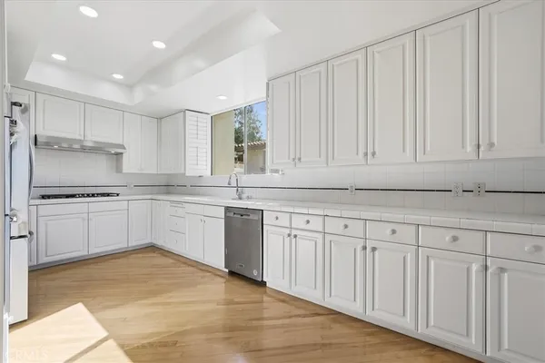 $9,500 | 1917 Vía Estudillo, Palos Verdes Estates, CA 90274