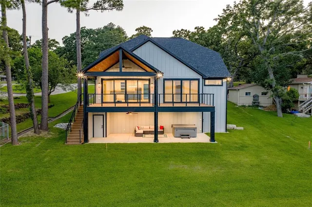 $20,000 | 85 Isle Of View Drive, Tool, TX 75143