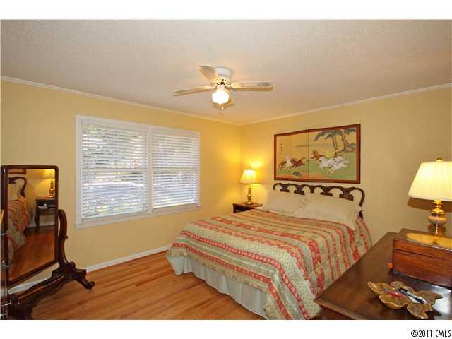 524 Beaten Path Road Mooresville, NC 28117 - Photo 10 of 16 Gallery Image 10