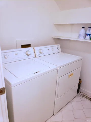 $625,000 | 4689 East State Road 45, Bloomington, IN 47408