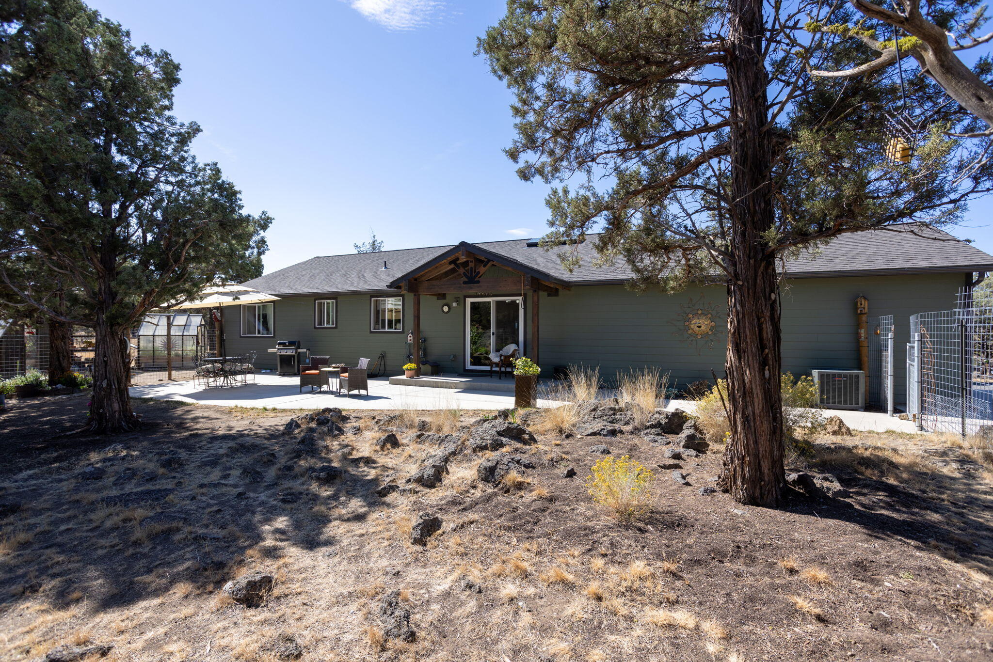 16075 Southwest Quail Road Terrebonne, OR 97760 - Photo 3 of 46 3-web-or-mls-16075 SW Quail Raod-3