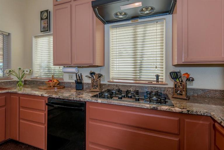 14636 Skyview Road Madera, CA 93636 - Photo 11 of 32 Gallery Image 11
