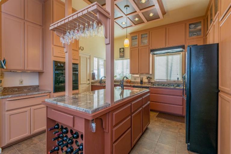 14636 Skyview Road Madera, CA 93636 - Photo 9 of 32 Gallery Image 9