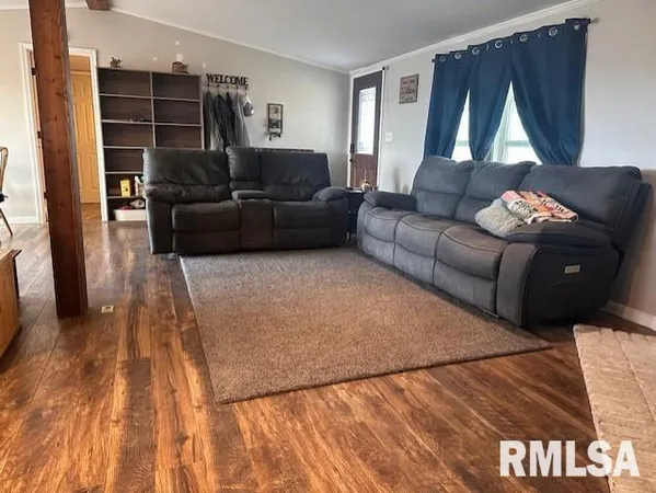 $130,000 | 1007 Massey Lane, Jacksonville, IL 62650