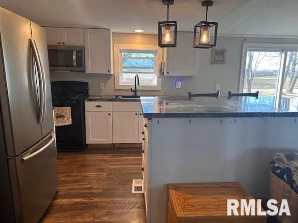 $135,000 | 1007 Massey Lane, Jacksonville, IL 62650