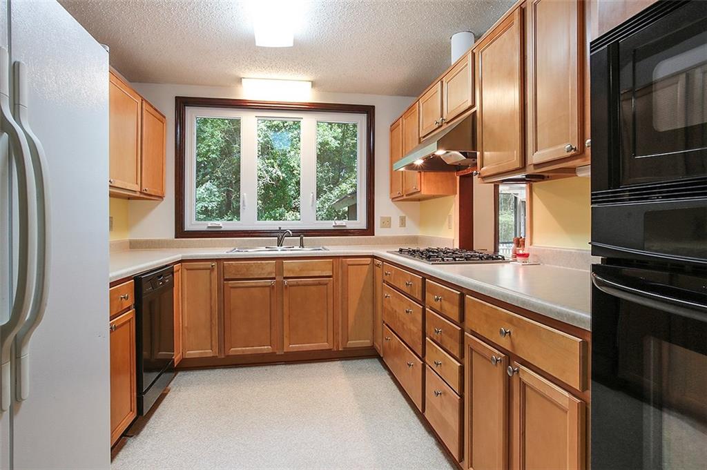 1246 St Christopher Street Slidell, LA 70460 - Photo 3 of 15