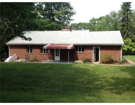 679 Goettman Street Rochester, PA 15074 - Photo 14 of 17 Exterior Back.