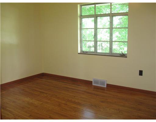 679 Goettman Street Rochester, PA 15074 - Photo 6 of 17 Bedroom.