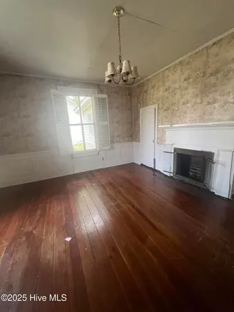$65,000 | 105 South Front Street, Hamilton, NC 27840