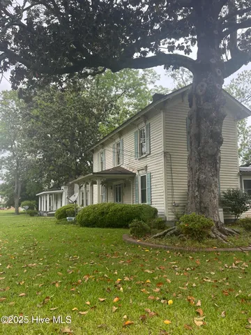 $100,000 | 105 South Front Street, Hamilton, NC 27840