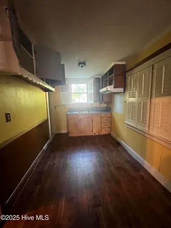 $65,000 | 105 South Front Street, Hamilton, NC 27840