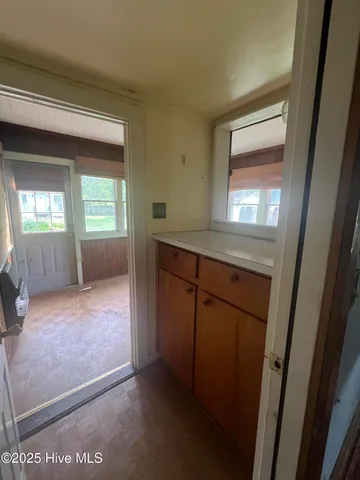 $100,000 | 105 South Front Street, Hamilton, NC 27840