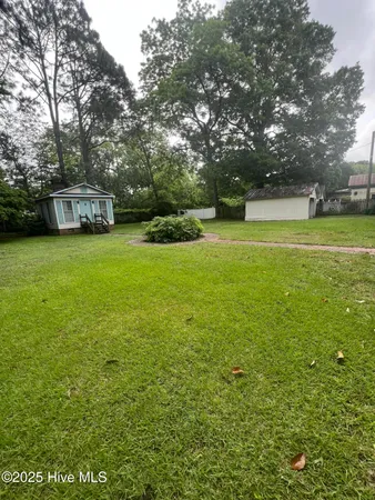 $65,000 | 105 South Front Street, Hamilton, NC 27840
