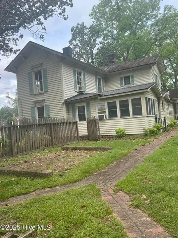 $100,000 | 105 South Front Street, Hamilton, NC 27840