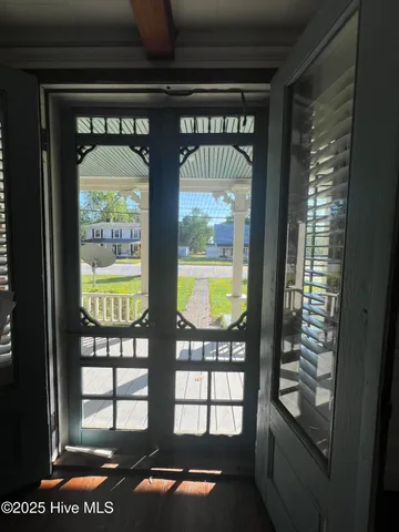 $100,000 | 105 South Front Street, Hamilton, NC 27840