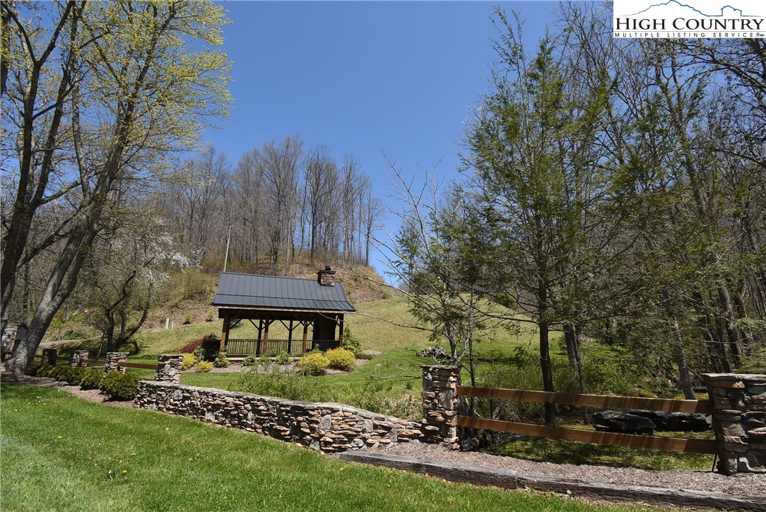 16 Pinnacle Ridge Road Todd, NC 28684 - Photo 1 of 9 Gallery Image 1