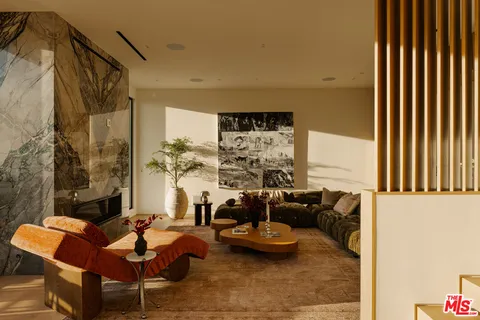 $12,900,000 | 1511 Skylark Lane, Los Angeles, CA 90069