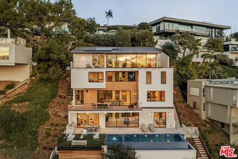 $12,900,000 | 1511 Skylark Lane, Los Angeles, CA 90069