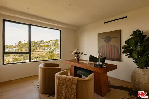 $12,900,000 | 1511 Skylark Lane, Los Angeles, CA 90069