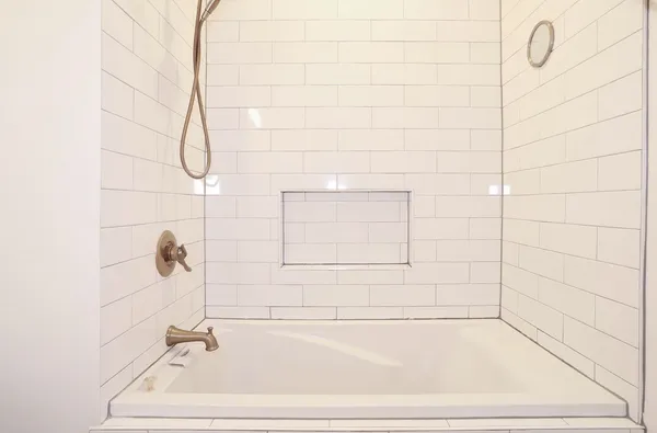 $3,400 | 75 Liberty Avenue, Unit B17, Jersey City, NJ 07306