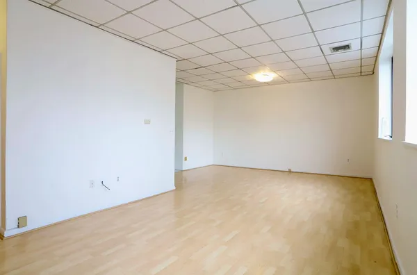 $3,400 | 75 Liberty Avenue, Unit B17, Jersey City, NJ 07306